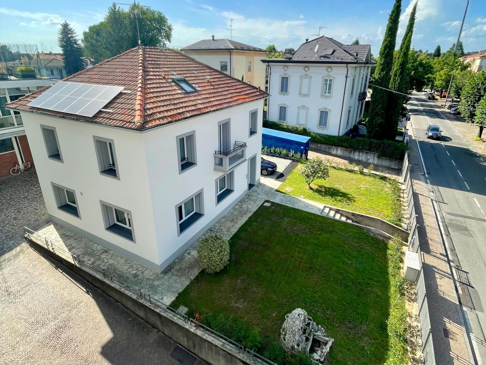 Villa Manzoni Meda 外观 照片
